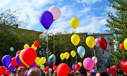 Lösemiyi iki kez yenen Atlas için gökyüzüne balon bırakıldı