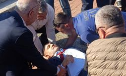 Manavgat'ta kürsüde konuşan muhtar bayıldı