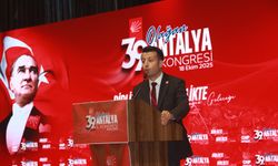 Son dakika... CHP Antalya İl Başkan Adayı Buğra Özçelik'in yönetim listesi belli oldu