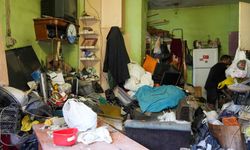 Bir evden 10 kamyon 28 ton çöp çıkartıldı!