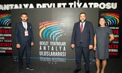 Antalya'da hem turizmin hem de sanatın kalbi atıyor