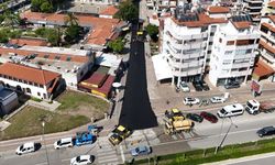 Finike’de asfaltsız yol kalmayacak!