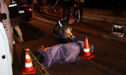Otomobilin çarpması ile metrelerce sürüklendi