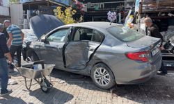 Konya'da otomobil yayaya çarptı: 3 yaralı