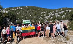 Litvanyalı turistlerin yeni gözdesi: Akseki'nin tarihi Sarıhacılar Köyü