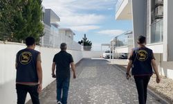 Manavgat’ta balkon kurşunlaması: Jandarma kamera kaydıyla şüpheliyi yakaladı