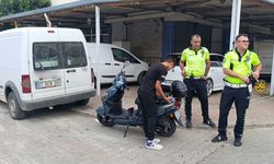 Manavgat'ta iki motosikletli çarpıştı