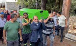 Mersin'de ölen tarım işçileri son yolculuğuna uğurlandı