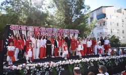 Antalya'da miniklerin 29 Ekim coşkusu!