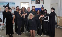 ATASAM'in 'Sahne Makyajı" kursu kadınlara yeni meslek kapısı açtı