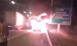 Adana’da otoyolda panik anları! Otomobil alev topuna döndü