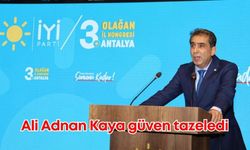 İYİ Parti Antalya’da "Ali Adnan Kaya ile yola devam" dedi