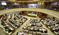 Özdemir ve Kocagöz arasında pazar yeri krizi: Komisyon ‘hayır’ dedi, gözler mecliste!