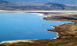 Burdur Gölü alarm veriyor: 55 yılda 21 metre geri çekildi