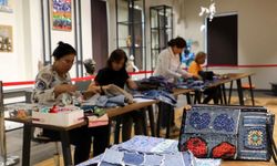 Antalya'da eski kıyafetler yeni ürünlere dönüştü