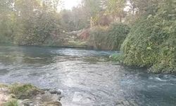 Antalya’da düden çayına düşen genç ekipleri harekete geçirdi