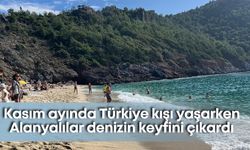 Kasım ayında Türkiye kışı yaşarken Alanyalılar denizin keyfini çıkardı
