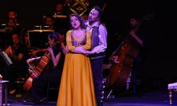 Antalya Kültür Yolu Festivali, ‘Saraydan Kız Kaçırma’ ile final yapıyor