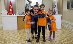 Başkanvekili Büşra Özdemir, LÖSEV’li çocuklara moral verdi