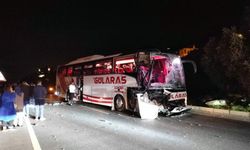 Alanya'da can pazarı! Yolcu otobüsü ile TIR çarpıştı