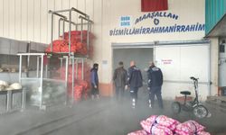 Antalya’da soğuk hava deposunda yangın paniği