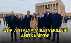 CHP PM, Anıtkabir’de! Cavit Arı, Önder Kurnaz ve Aliye Coşar da katıldı
