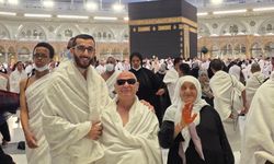 Mersin'de görme engelli ve yetim iki yaşlının umre hayali gerçekleşti