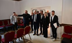 Mesut Kocagöz Akdeniz’in en büyük evini inceledi