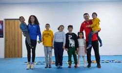 Antalya'da özel gereksinimli çocuklu ebeveynlere Büyükşehir'den destek