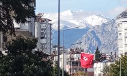 Antalya Saklıkent’e ilk kar düştü!