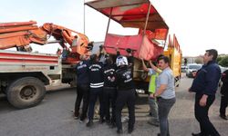 Kepez'de seyyar satıcılara denetim