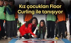 Antalyalı kız çocukları Floor Curling ile tanışıyor