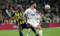 Zirve yarışındaki Fenerbahçe, Alanyaspor’a konuk oluyor