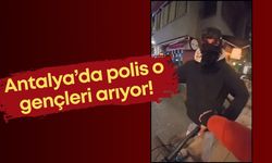 Antalya’da polis o gençlerin peşine düştü! Kaleiçi’nde tepki çeken görüntüler!