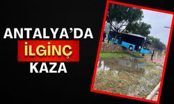 Antalya’da freni boşalan otobüs asılı kaldı