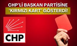 Antalya’da CHP’li başkan partisine ‘kırmızı kart’ gösterdi!