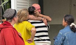 Antalya’da baba ve kızı evinin yanışlarını böyle izledi