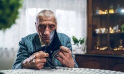 Emekliler isyanda: "20 bin TL'ye hayatta kalmaya çalışıyoruz"