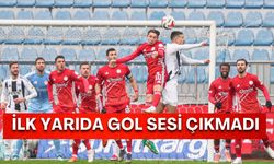 Kasımpaşa-Antalyaspor karşılaşmasında ilk yarıda gol sesi çıkmadı