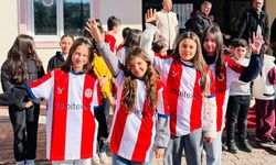 Antalyaspor’dan öğrencilere küçük sürpriz