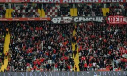 Antalyaspor’da birleşme kararı!