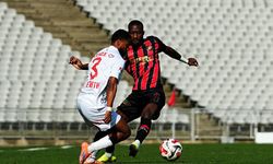 Fatih Karagümrük: 1 – Antalyaspor: 0 (ilk yarı)