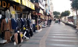 Antalya’nın en ucuz giyim ürünleri Güllük’te! Kazaklar 150 TL’den başlıyor