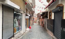 Kaleiçi'nde esnaf kepenk indirdi!