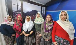 Muğlalı kadın gazeteciler, Zeynep Güneş'e destek için işe yöresel kıyafetle gitti