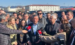 Özgür Özel Muhittin Böcek’i ziyaret etti: Ev hapsi talebini yineledi