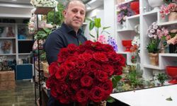 Sevgililer Günü’nde gül 200 liradan, orkide 2 bin liradan başlıyor