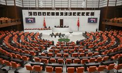 6 Şubat’ta on binlerce aile yok oldu, Meclis’te özel oturuma sadece 45 milletvekili katıldı