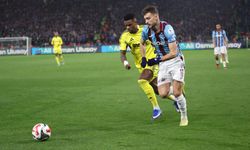 Karadeniz’de gol düellosu nefesleri kesti: Fenerbahçe Trabzon’dan zaferle döndü: 2-3