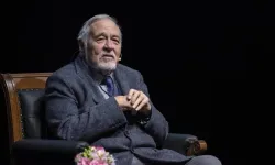 Tarihçi İlber Ortaylı hayatını kaybetti